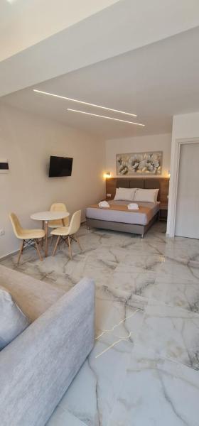 Z BOUTIQUE STUDIOS
